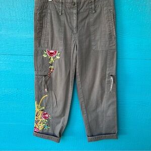 RARE VINTAGE JOHNNY WAS OLIVE EMBROIDERED BAGGY CARGO PANTS SIZE SMALL